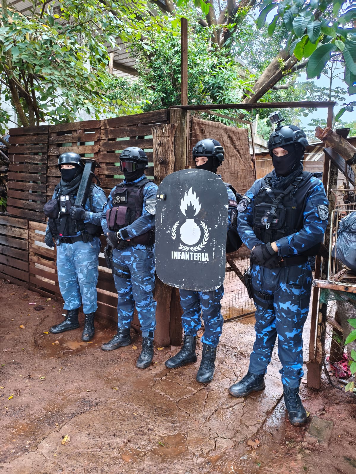 Puerto Iguazú: Desbarataron un narcobúnker, detuvieron a tres hombres y secuestraron más de 70 dosis de droga  2